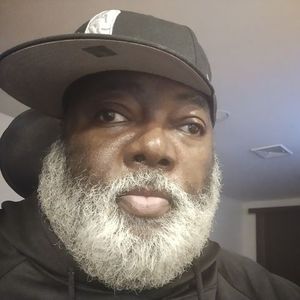 Meet your Posher, Jerome